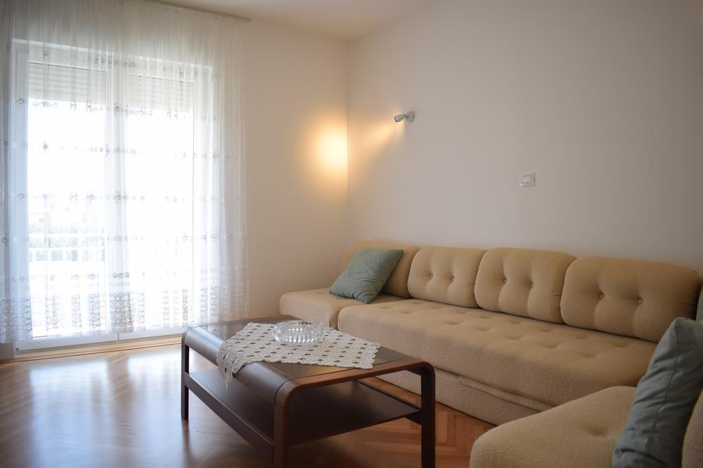Apartment Mary Porat  Εξωτερικό φωτογραφία