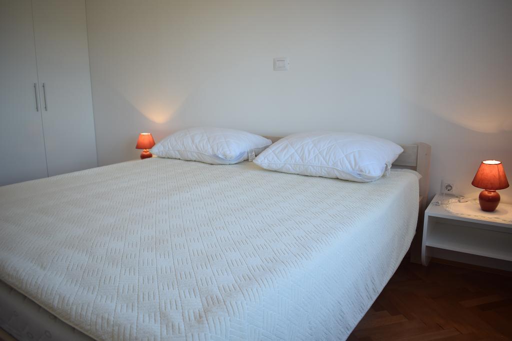 Apartment Mary Porat  Εξωτερικό φωτογραφία